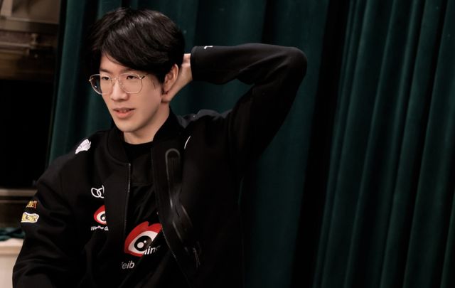 LPL春季赛今日首发名单：Jay迎战Rookie JackeyLove对上Lwx