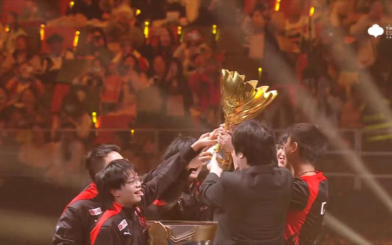 在VCT 2025：第一阶段中K／D比最高的前10名玩家